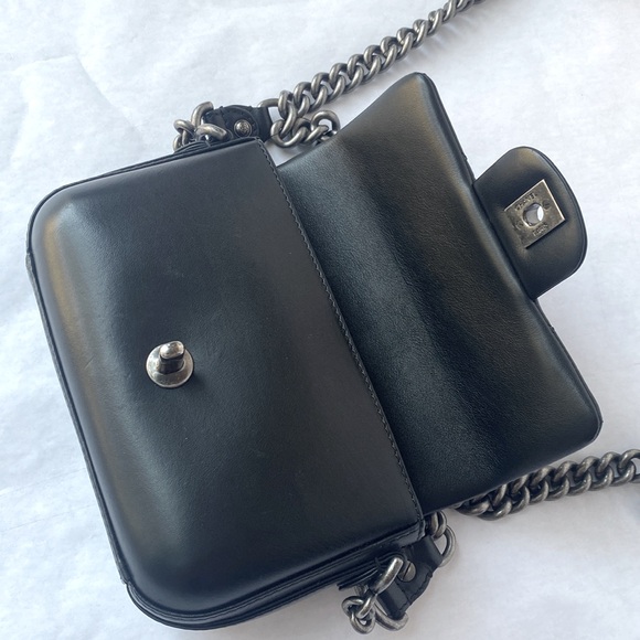 Chanel flap bag - Picture 7 of 12